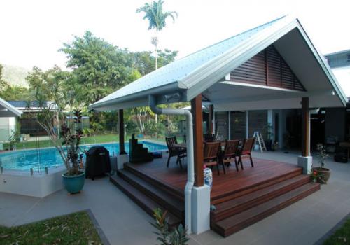 INS_D-SPOTTED-GUM-10-600x420